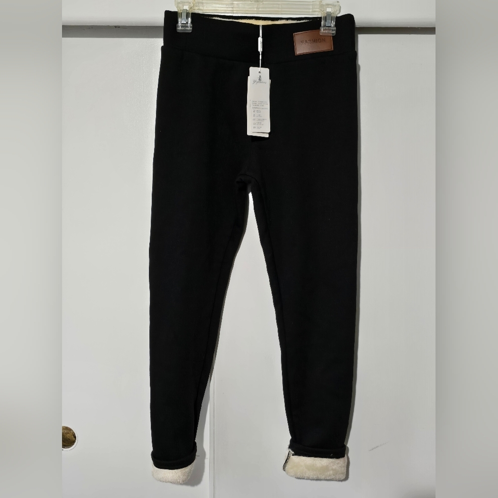 Black High-Rise Leggings with Tag